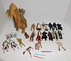 Vintage 90s/2000s Star Wars Action Figure Lot With Weapons / Accessories