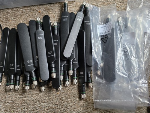 LOT OF 38 Original Cisco LTE-ANTM-D Wireless Router 4G LTE Indoor Antenna