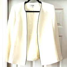 Jones New York Separates Women's (16W) Lined White Blazer Long Sleeves Exc. Cond