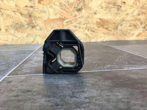 VW PASSAT B6 3C2 Kühlerhalter 1Z0121367 1.98 Diesel 120kw 2007 31471475