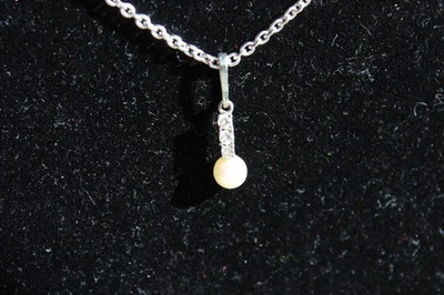 Kette Collier750 WG Anhänger 585WG  3 Brillianten Perle - Bild 1 von 3
