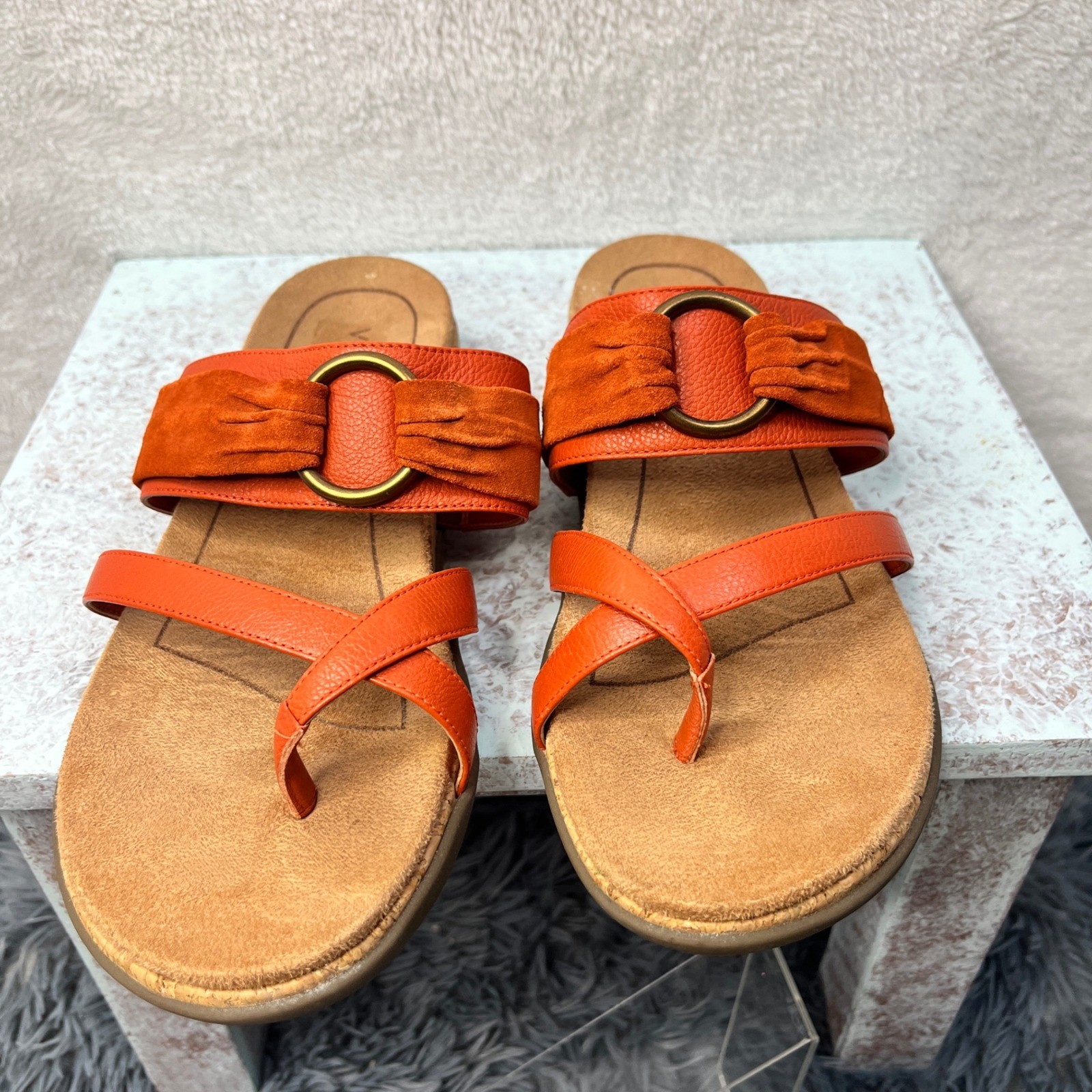 Vionic Landyn Orange Leather Toe Post Comfort Cor… - image 3