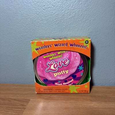Wizarding World of Harry Potter Weasleys Wizard Wheezes Love Putty Universal