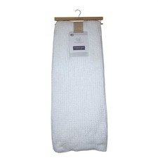 The Farmhouse By Rachel Ashwell Chunky Knit T...