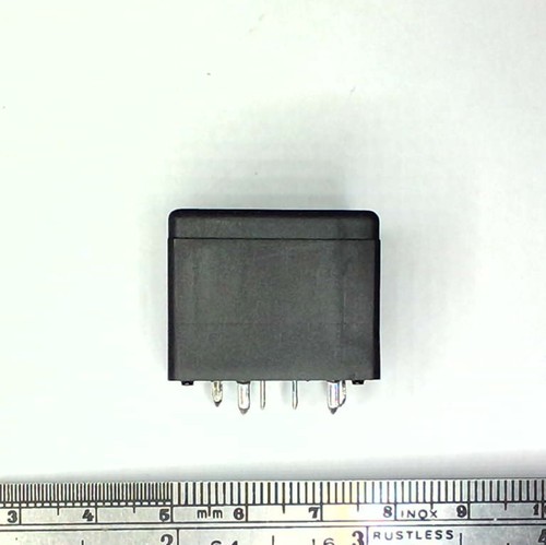 TYCO RELAY V23076-A3001-C132 12VDC SPST 1 Form A Relais Automotive 6pin - Bild 2 von 9
