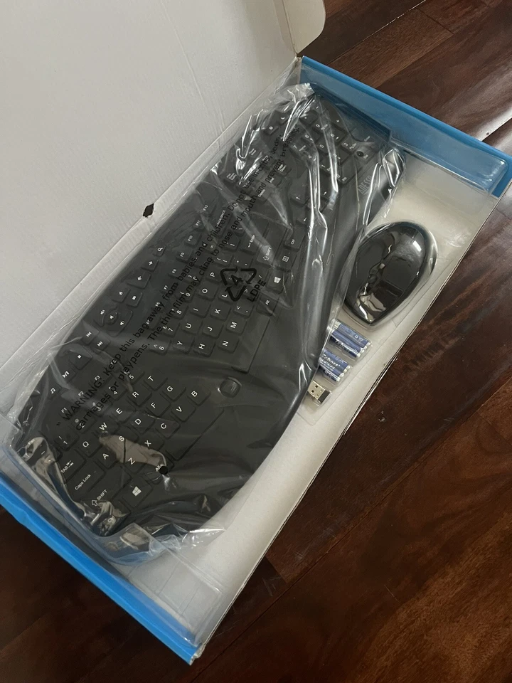 Adesso Tru-Form Media WKB-1500GB Wireless Ergonomic Keyboard Mouse Bundle - Image 2 of 4