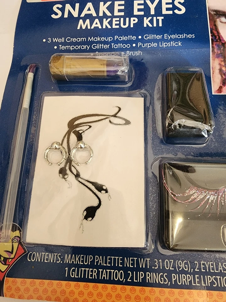 Kit de maquillaje Fun World ojos de serpiente para Rite Aid Foto 3 de 4