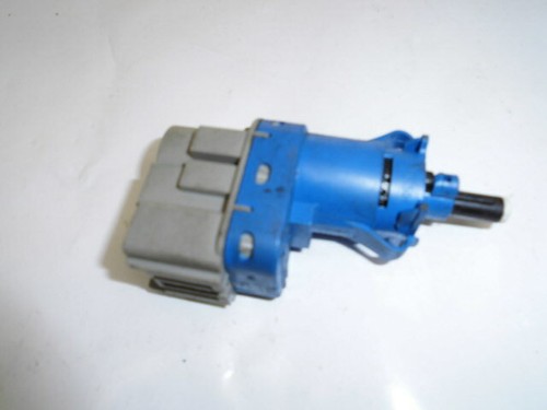 Original Ford Focus III MK 3 DYB Bremslichtschalter Bremslicht Schalter
