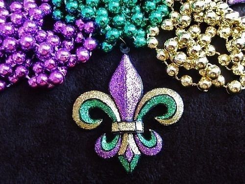 BEAUTIFUL GLITTERED PURPLE- GREEN- GOLD FLEUR-de-LIS MARDI GRAS ...