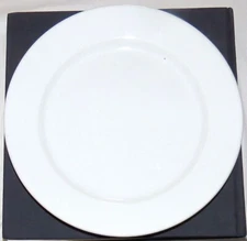 Williams Sonoma Essential White 10.3/4 inch Dinner Plate