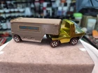 Hot Wheels Redline Restored Heavyweights Moving Van Spectraflame Yellow