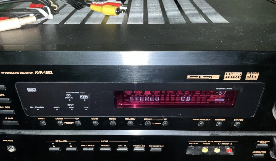 DENON AVR 1802 Receiver + RCA cords TESTED CLEAN FREE SHIPPING - Image 4 of 4