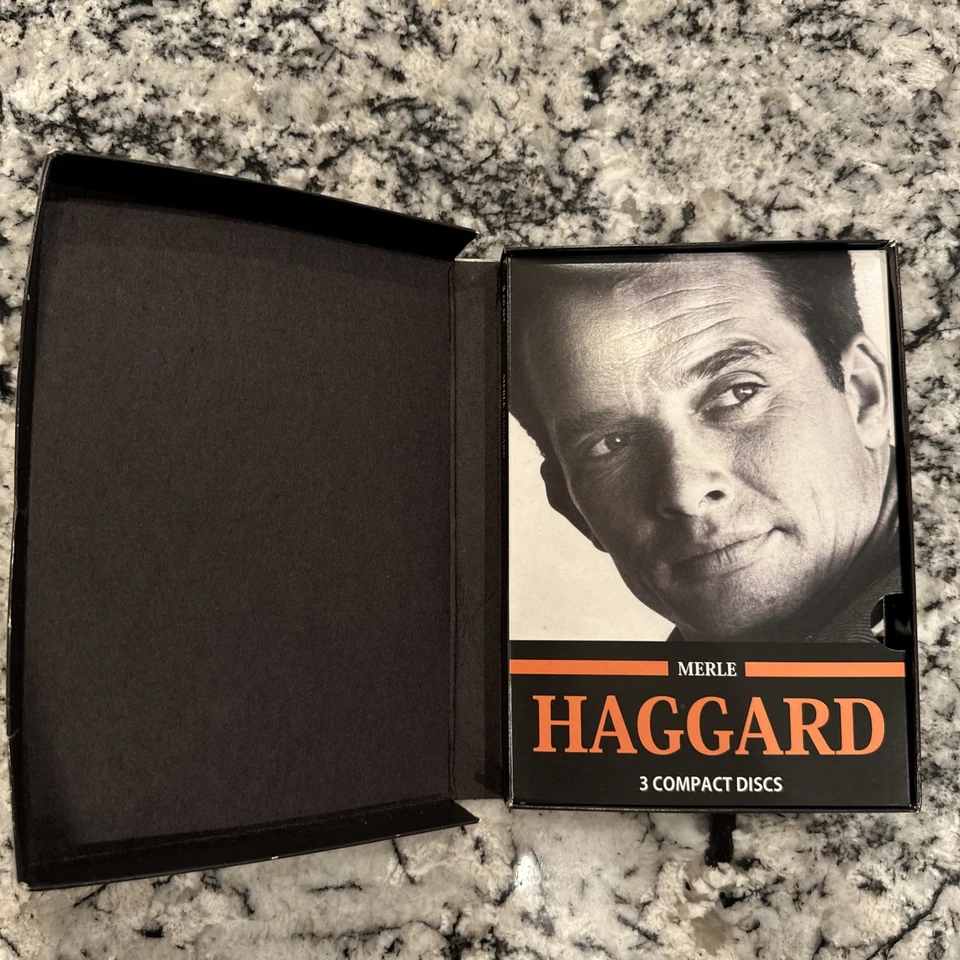 Набор из 3 компакт-дисков Merl Haggard Classic #1s, Hungry Eyes, Hitmaker Top Ten Hits - Изображение 3 из 4