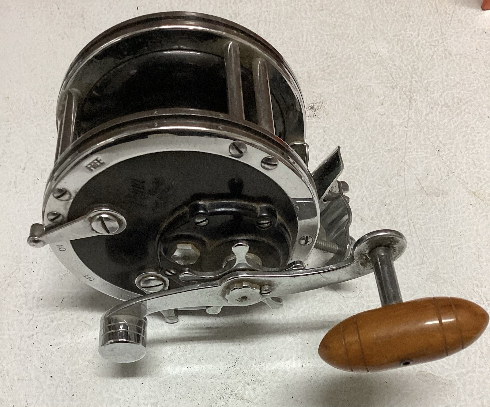Vintage Penn No. 49 Deep Sea Salt Water Boat Fishing Reel Ma