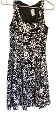 Cache 100% Silk Cocktail Party Dress Black White Floral Print 8 Elegant