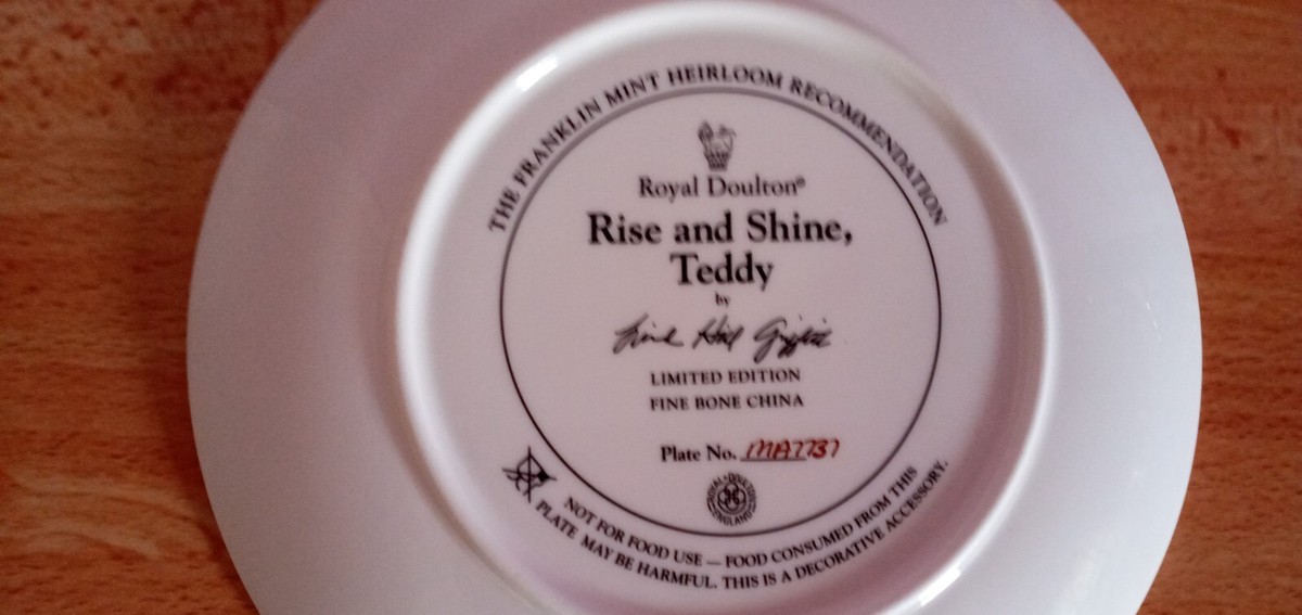 Royal Doulton Porcelain Plate 