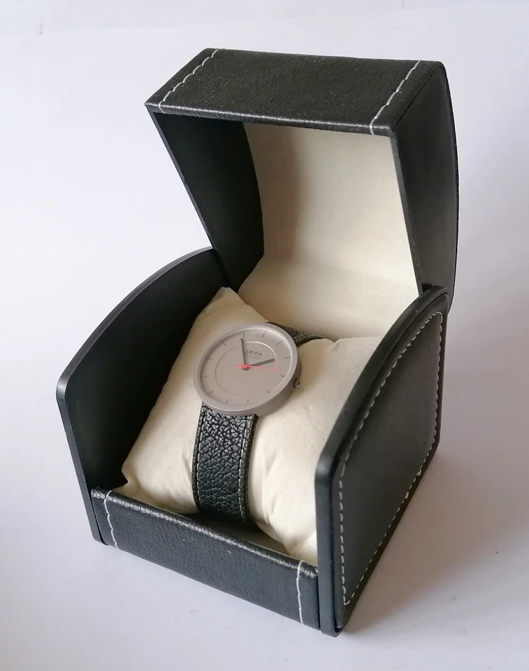 Leica Minilux watch armband uhr R8 R4 IIIF m 50mm mp m4 m7 m2 IF r6 D lux S2 m6 - image 3 of 4