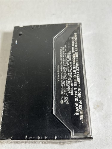 Queen Hot Space Cassette Tape Brand New Sealed E4-60128 1982 - Picture 2 of 5