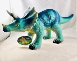 giant triceratops toy