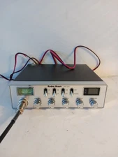 Vintage Radio Shack TRC-444  40- Channel - 2 Way CB Radio Cat No. - 21-1572