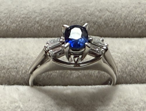 Platinum Sapphire And Baguette Diamond Ring - Picture 6 of 8