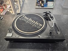 Technics SL-1210 MK2 Direct Drive Turntable