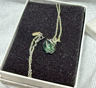 SQUARE ENIX Final Fantasy 7 AERITH Materia Pendant Holy silver