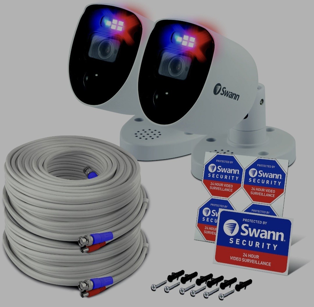 Swann Enforcer CCTV Camera 1080SL HD Police Style Flashing Lights x2 Description