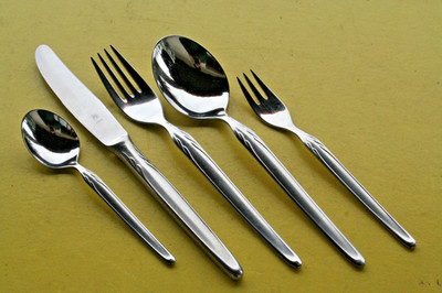 WMF MÜNCHEN - 1  (von 6) TAFELBESTECK-SETS - 5-teilig - CROMARGAN -sehr gut