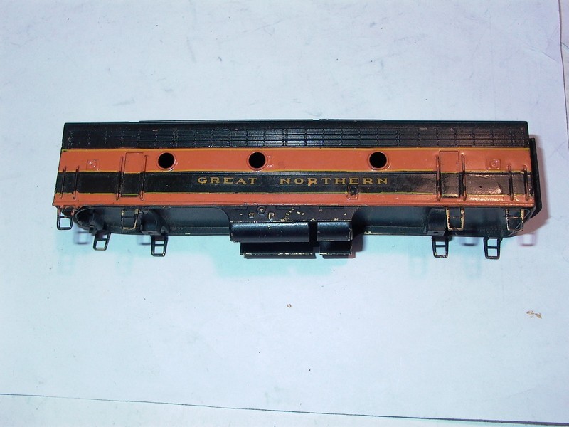 BRASS Vintage Tenshodo F3B Unit,Great Nothern Livery w/o trucks useParts/Restore