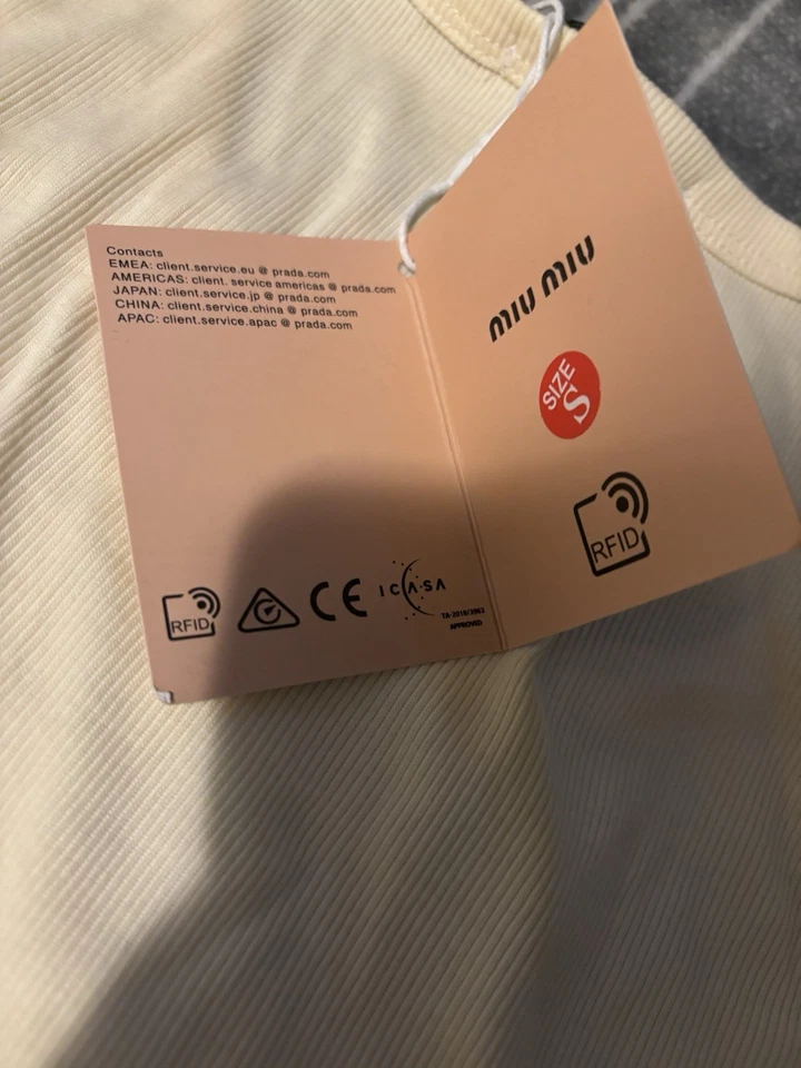 Top sin mangas Miu Miu para mujer talla pequeña hecho en Italia Foto 3 de 4