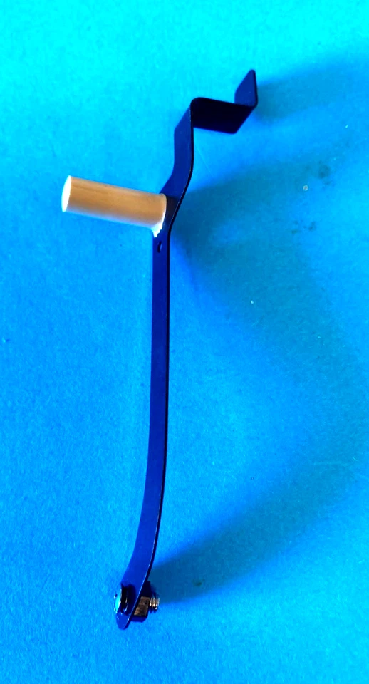 BROTHER  SEWING MACHINE PUSH BUTTON LIGHT SWITCH WITH SPRING  VX RANGE ETC  p721 - Image 3 of 3