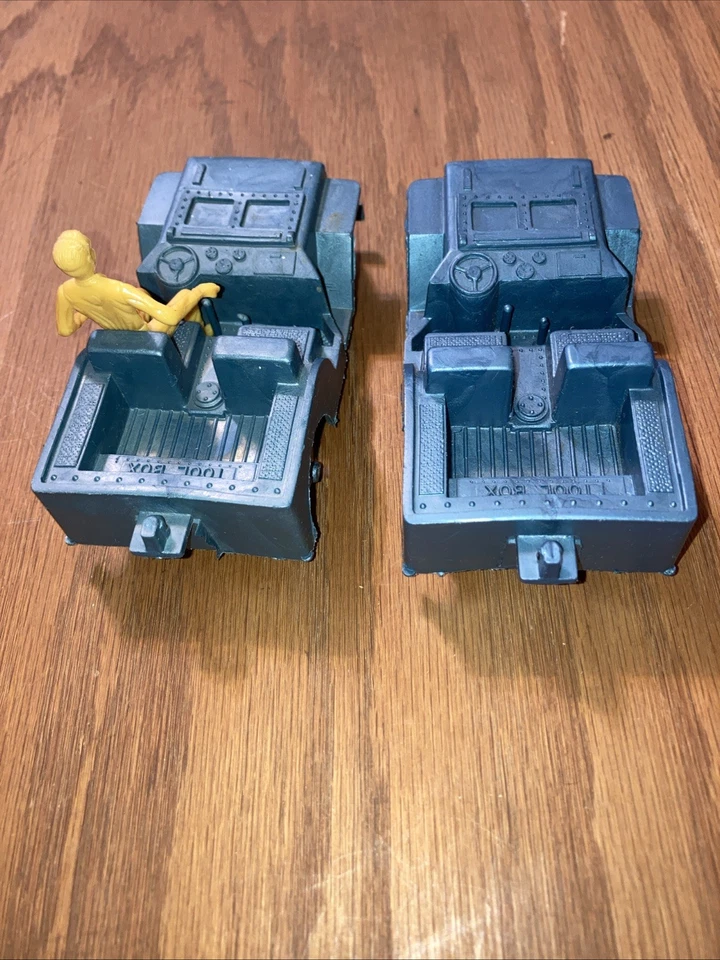 2 Vintage MPC Army Battlefront Rare Metallic Blue Command Jeep & 1 Yellow Figure - Image 4 of 4