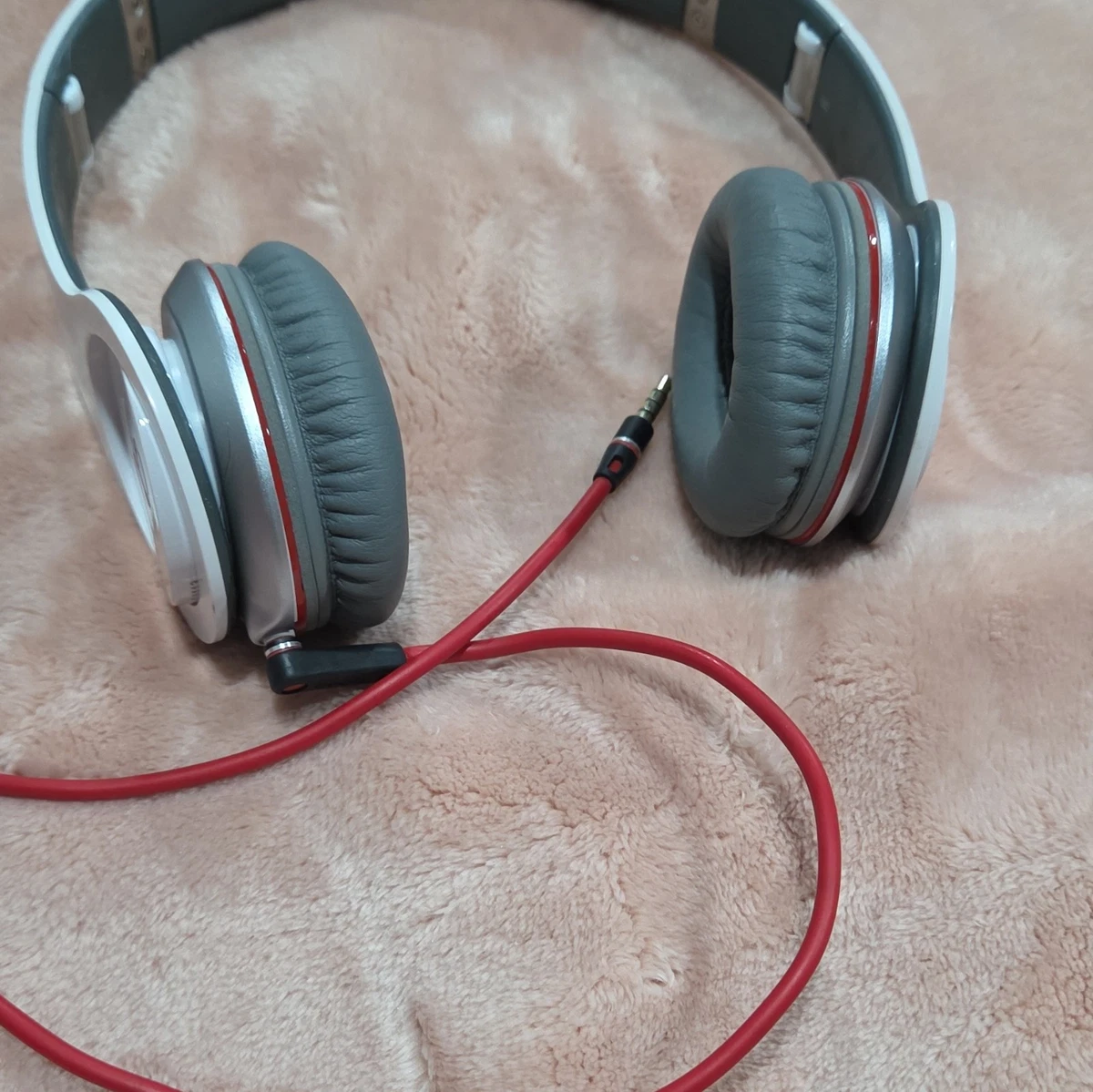 Beats by Dr. Dre Solo HD Headphones for Sale - Shop New & Used