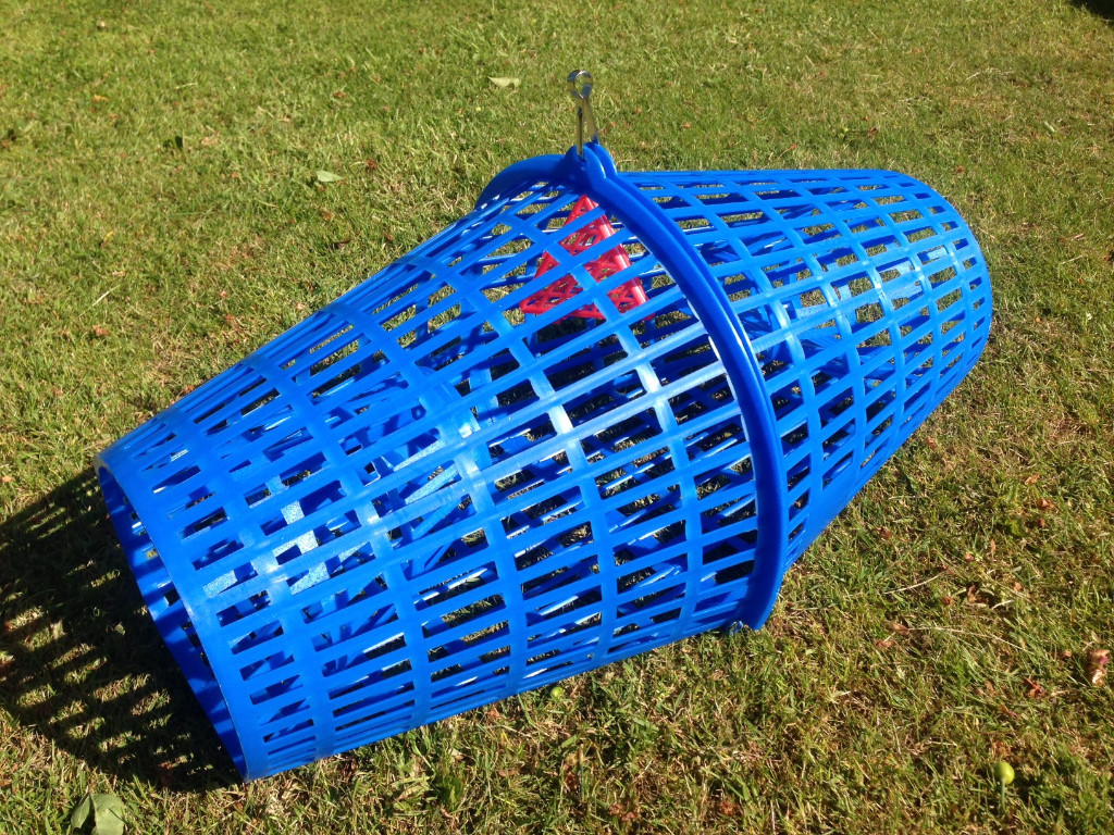 Swedish Crayfish Trap - Otter Friendly - UK Legal - Plastic - Rot-proof -