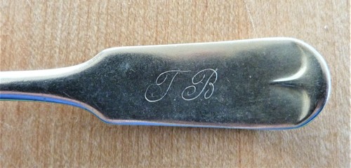 Rogers & Bro GER SILVER Patriot pattern silverplate Teaspoon monogram: T B - 第 2/3 張圖片