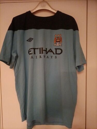 MANCHESTER CITY HOME FOOTBALL TOP XL SIZE 46 INCH UMBRO MAKE
