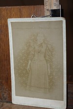 Antique Cabinet Card Photo Pretty Lady