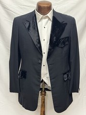 VINTAGE 70'S BLACK CAVALIER TUXEDO COAT WITH BLACK CRUSHED VELVET LAPELS TRIM