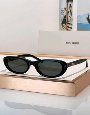 Gentle Monster Madlenne 01 Sunglasses Black With Case New | eBay