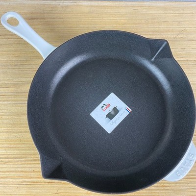 STAUB Poele 10 1/2  Enameled Cast Iron Skillet #26 White Nonstick France NEW