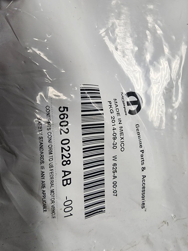 DODGE RAM 1994 - 1997 ARNÉS DE BATERÍA CABLE TERMINAL POSITIVO 56020228AB NOS Foto 2 de 4