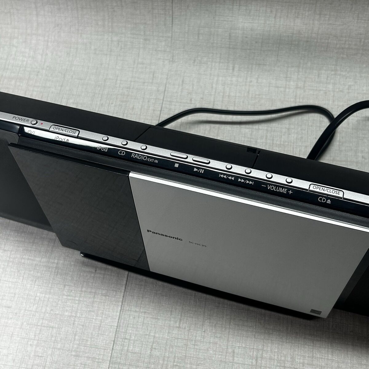Panasonic SC-HC35 Slim Stylish Compact CD Player, Am/Fm Panasonic SC-HC35 Slim Stylish Compact CD Player, Am/Fm
