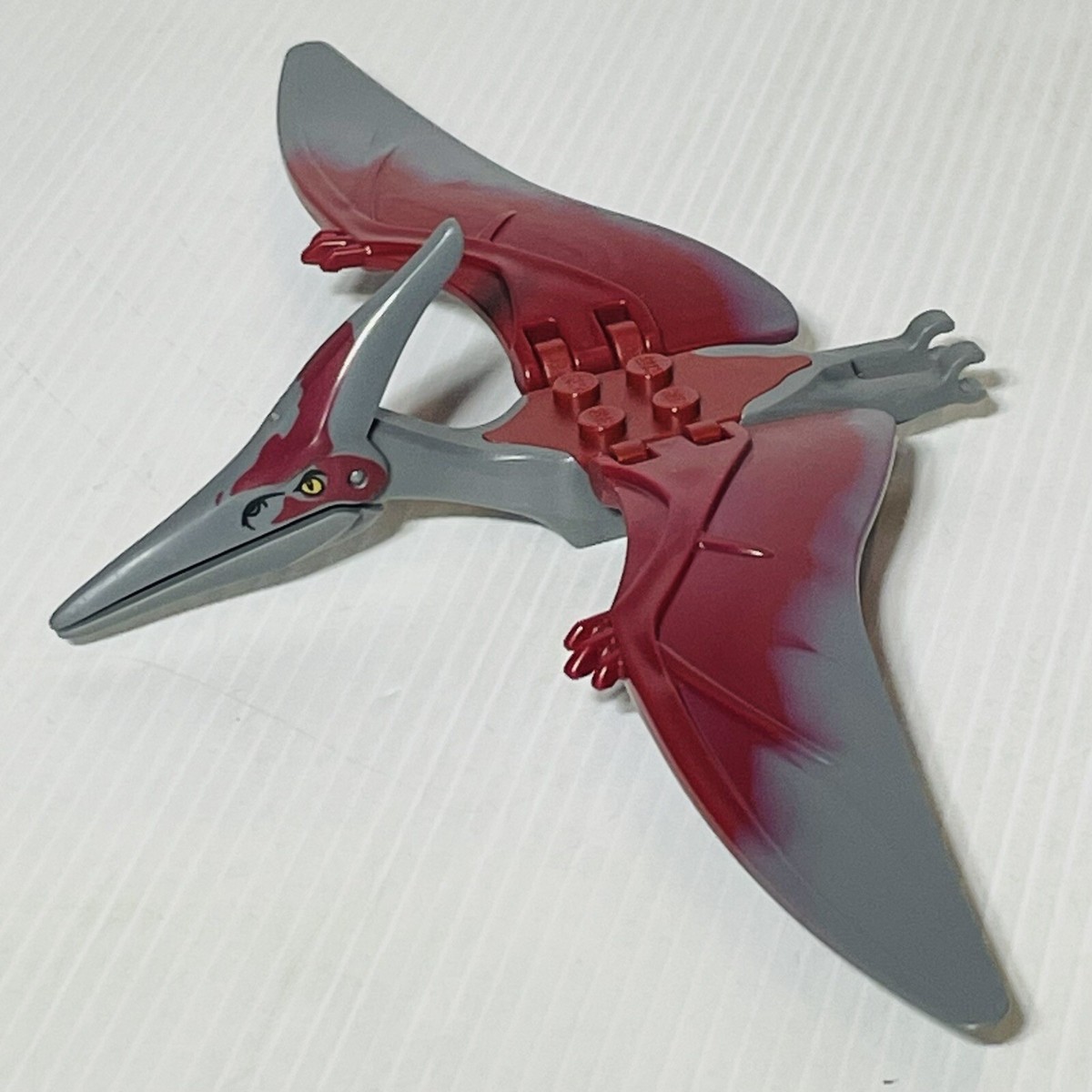 LEGO Jurassic World PTERODACTYL Minifigure Dinosaur 75915 Red Grey