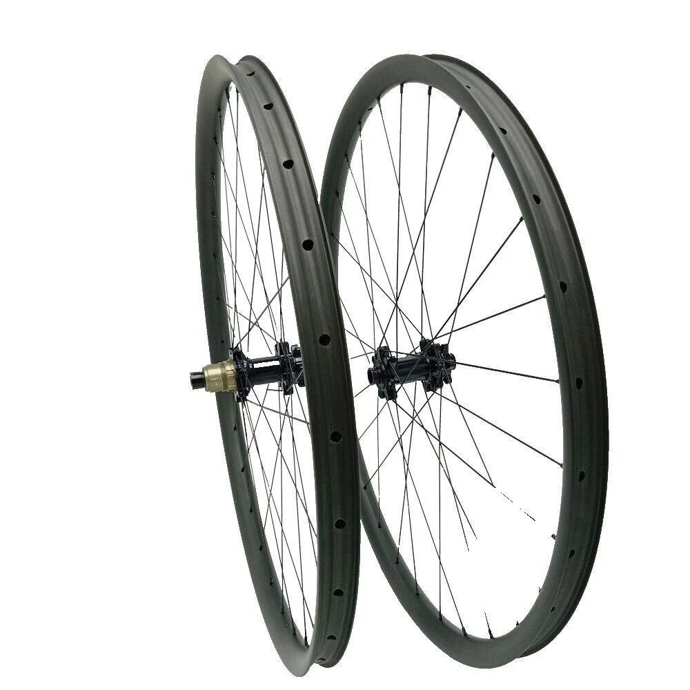 Ruedas de bicicleta y wheetsets con Rear Hubs