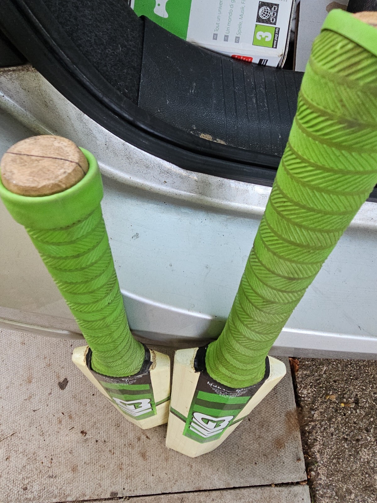 GM Gunn & Moore Marcus Trescothick Duellist cricket bat X2 Youth Adult eBay