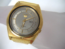 Seiko 5 automatic Vintage men watch Day Date 7009-876A RARE DIAL