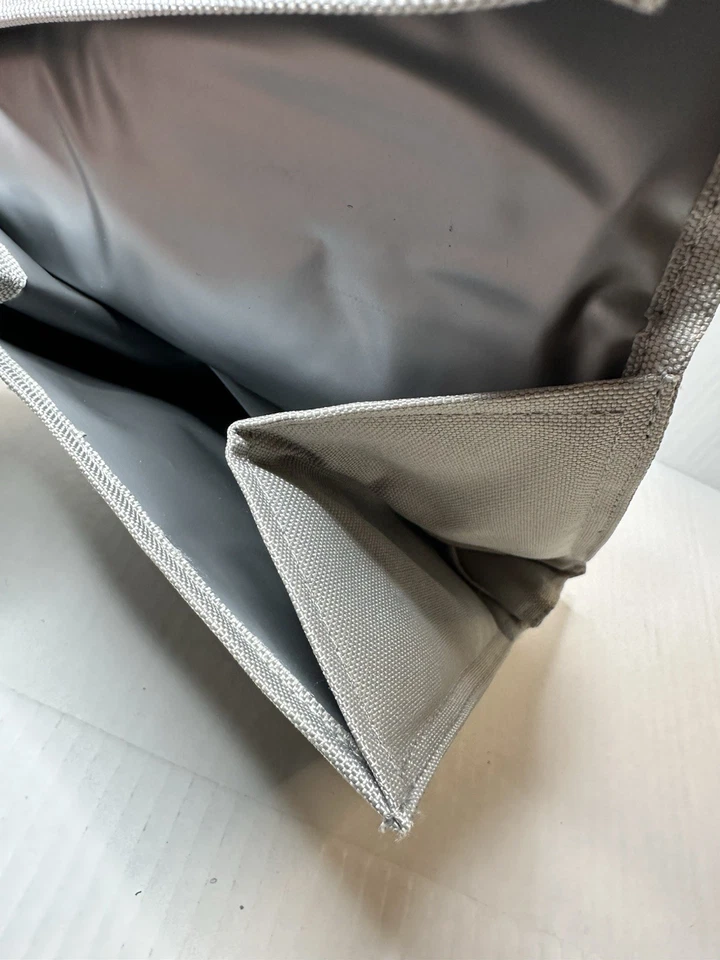 The Office Sabre Lunch Bag Exclusive New NWT Entertainment Earth - Image 4 of 4