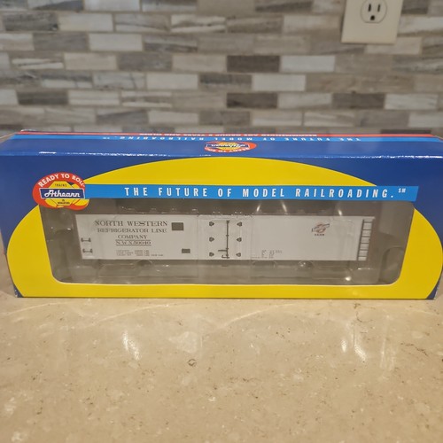 Frigorífico búnker de hielo Athearn RTR 94534 HO Chicago y North Western 50' CNW #50040 | Condition: Used