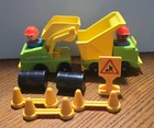 vintage Fisher Price Little People #789 Lift & Load Road Builders